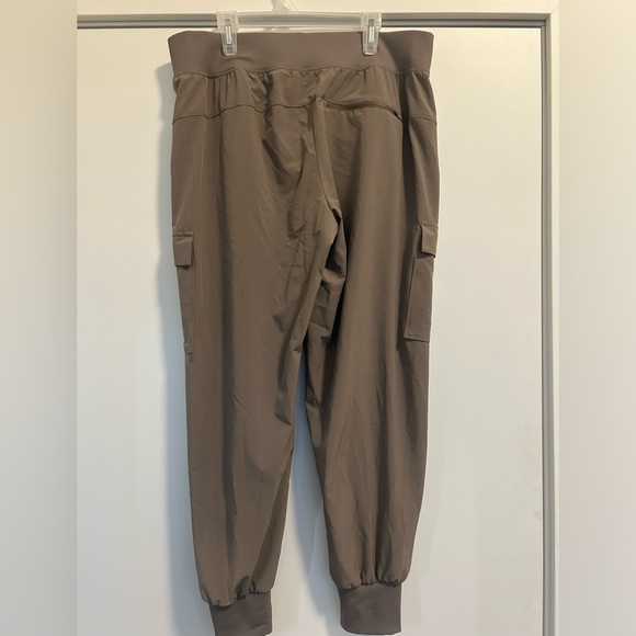 All in motion joggers size M - Picture 3 of 4